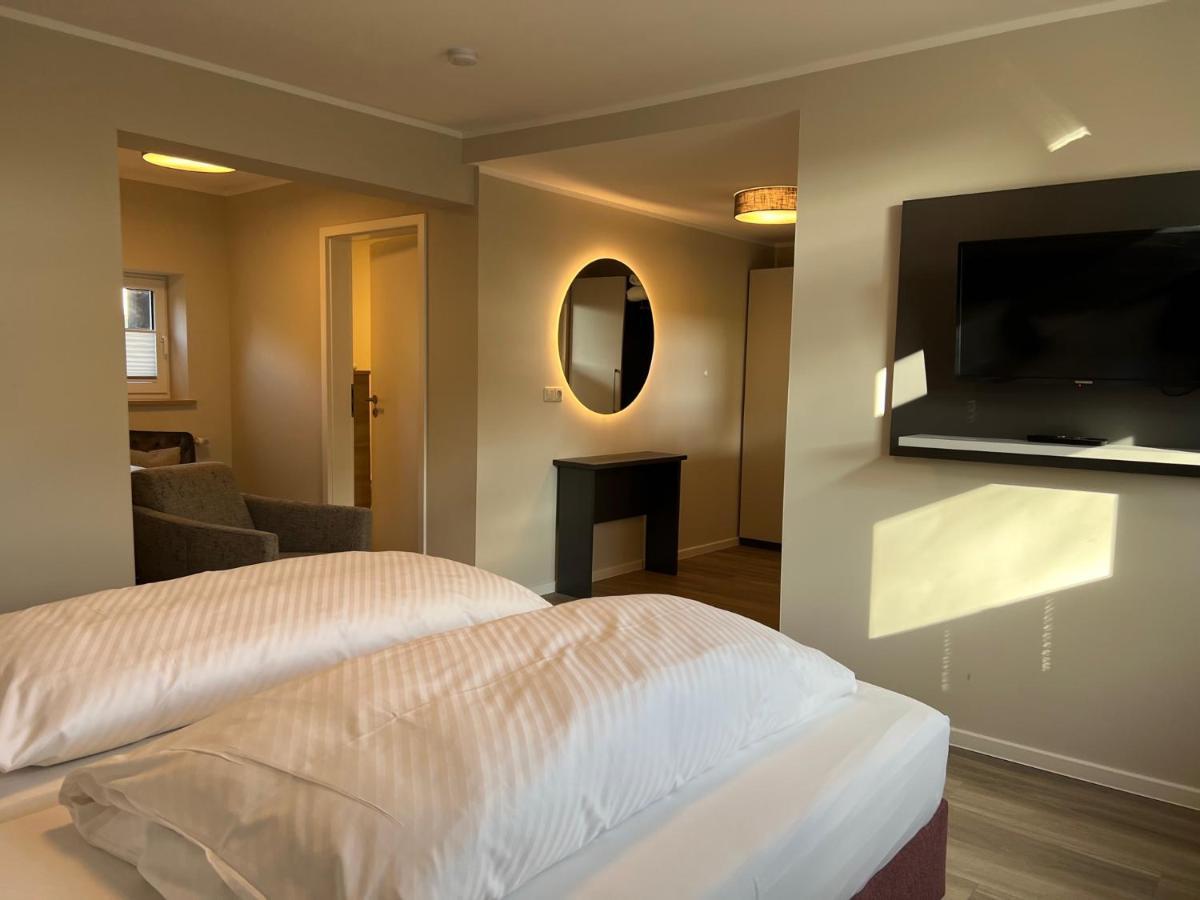 Hotel Alte Fischerkate Modlich Esterno foto